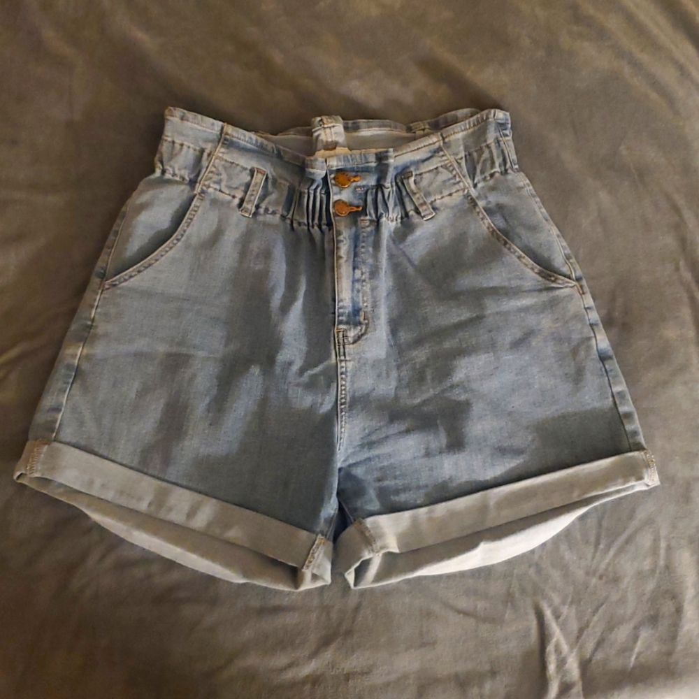 Paperbag Waist Denim Shorts|Pink Lily|Size 32 waist